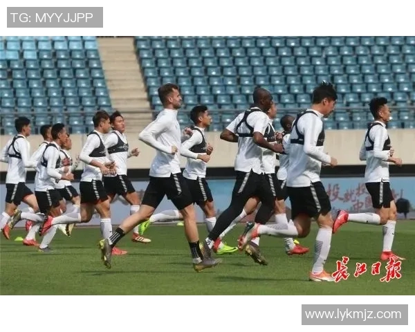 王少杰的成长之路：从平凡少年到职场精英的奋斗故事